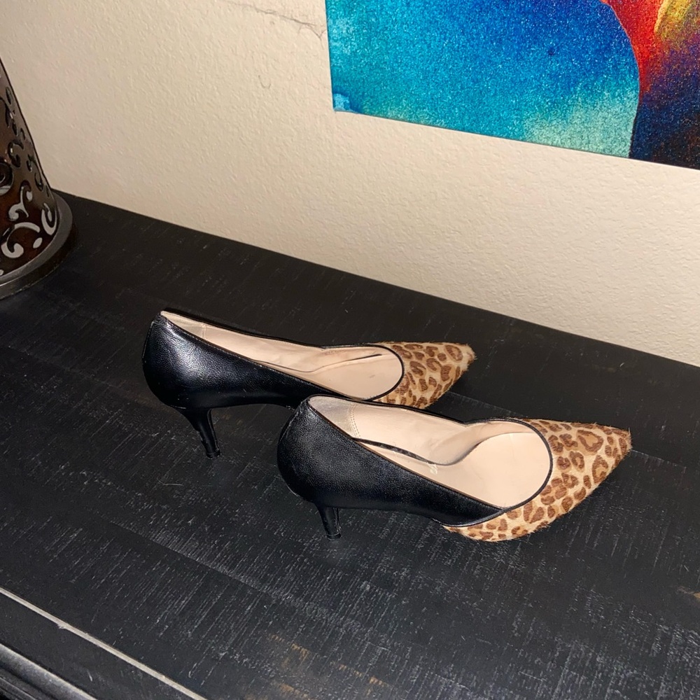 American vintage leopard print high heels with black sides formal pumps size 7.5